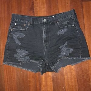 AE MOM SHORTS